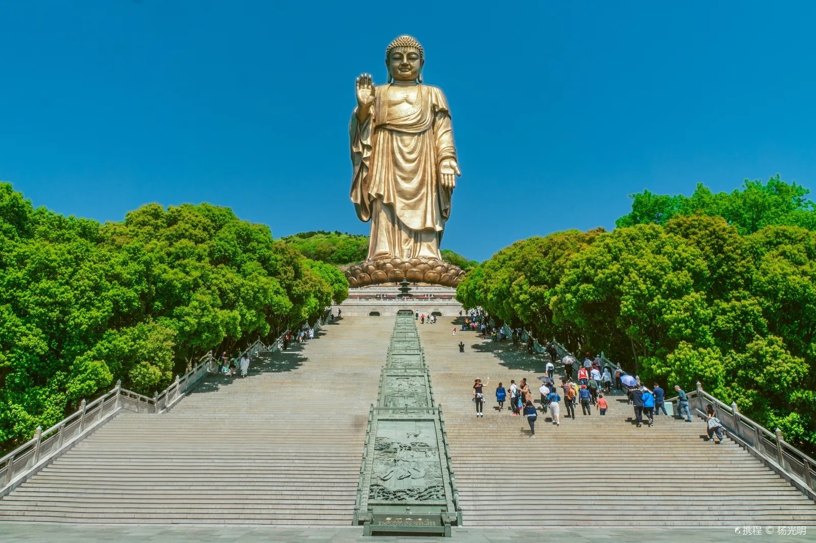 灵山大佛图3