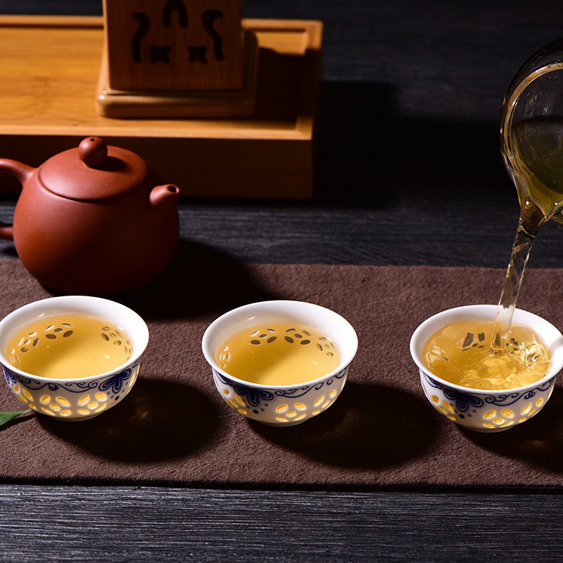 云南普洱茶生茶散茶景迈古树纯料500g带手提袋手提袋礼盒装包邮图3
