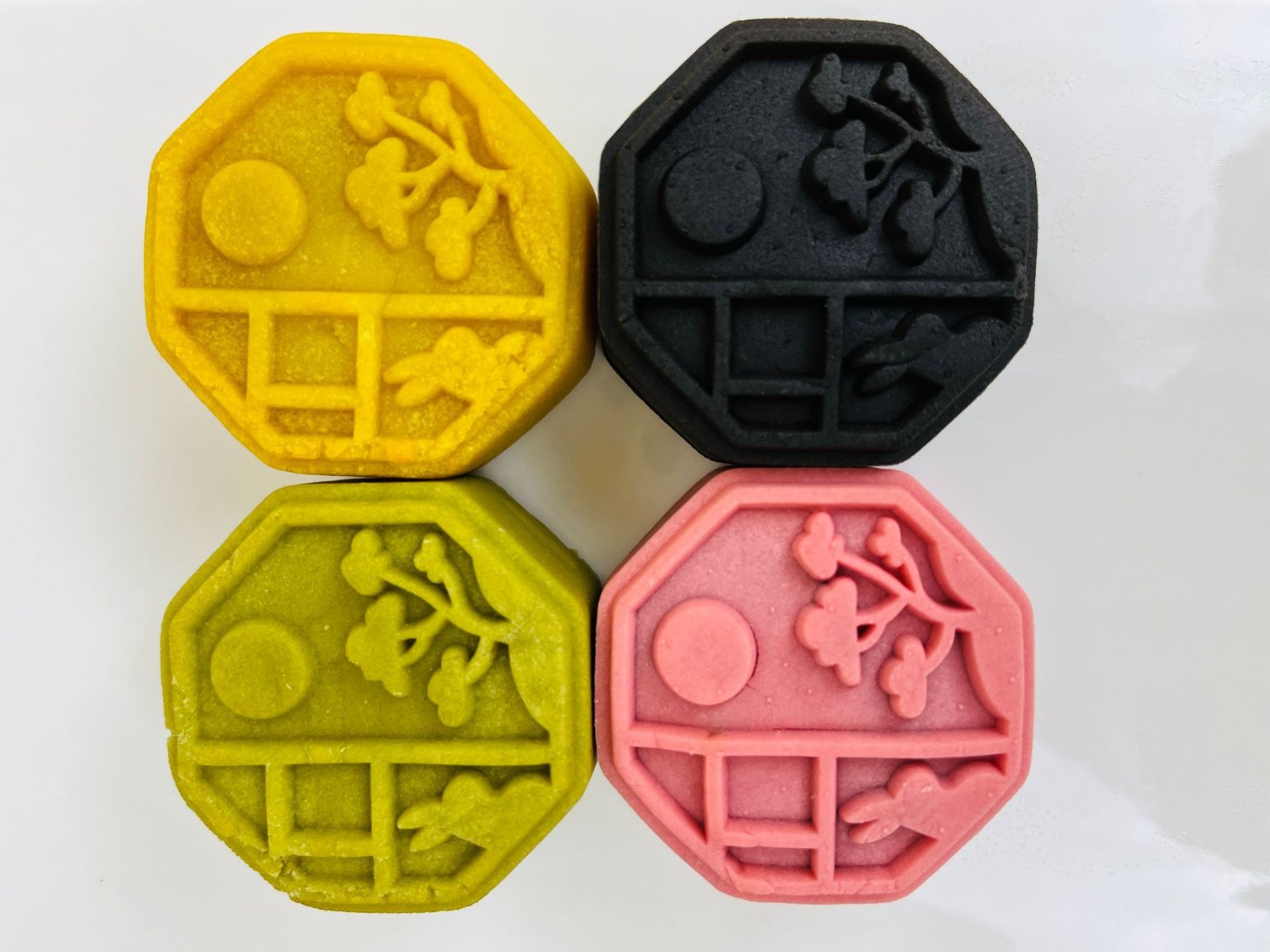 桃山皮奶黄流心冰皮广式月饼多口味批发工厂福利中秋月饼礼盒图2