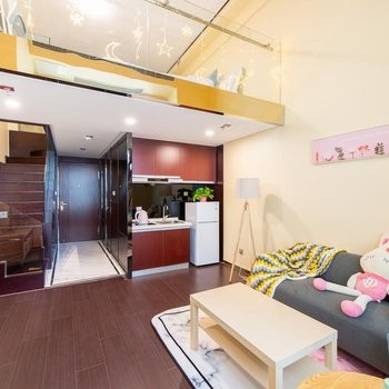 慕客LOFT情侣温馨大床房图5