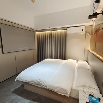 惠享影视大床房图4