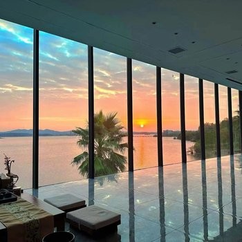 小木·绝美湖景日出套房图4